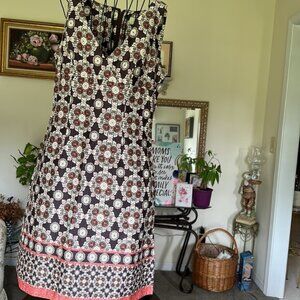 DBY Ltd. women's contemporary multi color print  sleeveless dress. Size 10